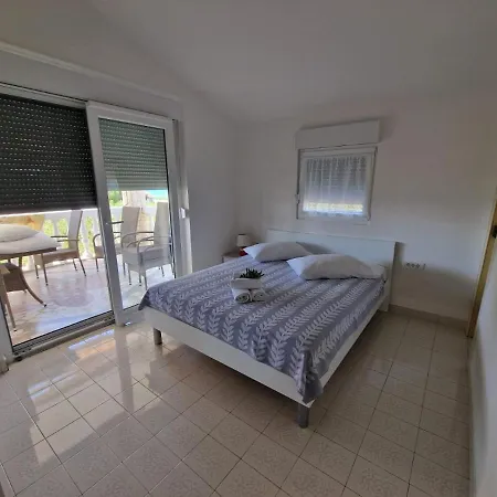 Apartment Lugovic Sibenik